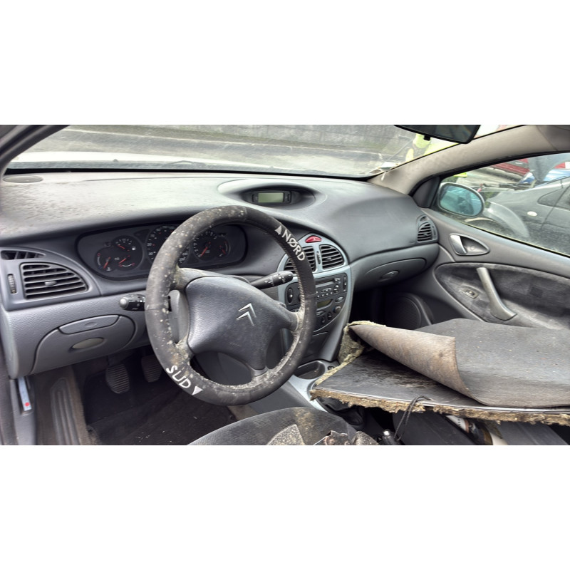 Vitre avant gauche CITROEN C5 1 Photo n°14