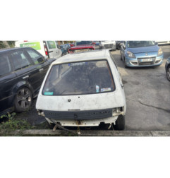 Vitre avant gauche PEUGEOT 205