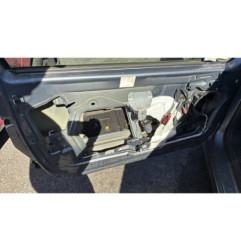 Vitre avant gauche PEUGEOT 207