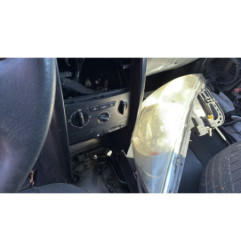 Vitre avant gauche PEUGEOT 207