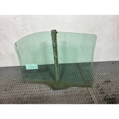 Vitre arriere gauche PEUGEOT 406