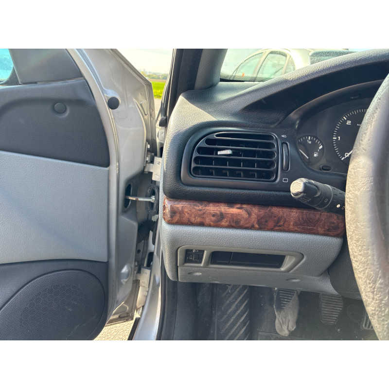 Moteur essuie glace avant PEUGEOT 406 Photo n°19