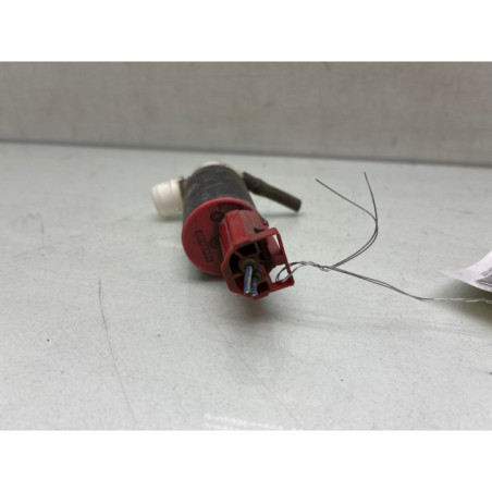 Pompe lave glace arriere TOYOTA YARIS 1 Photo n°1