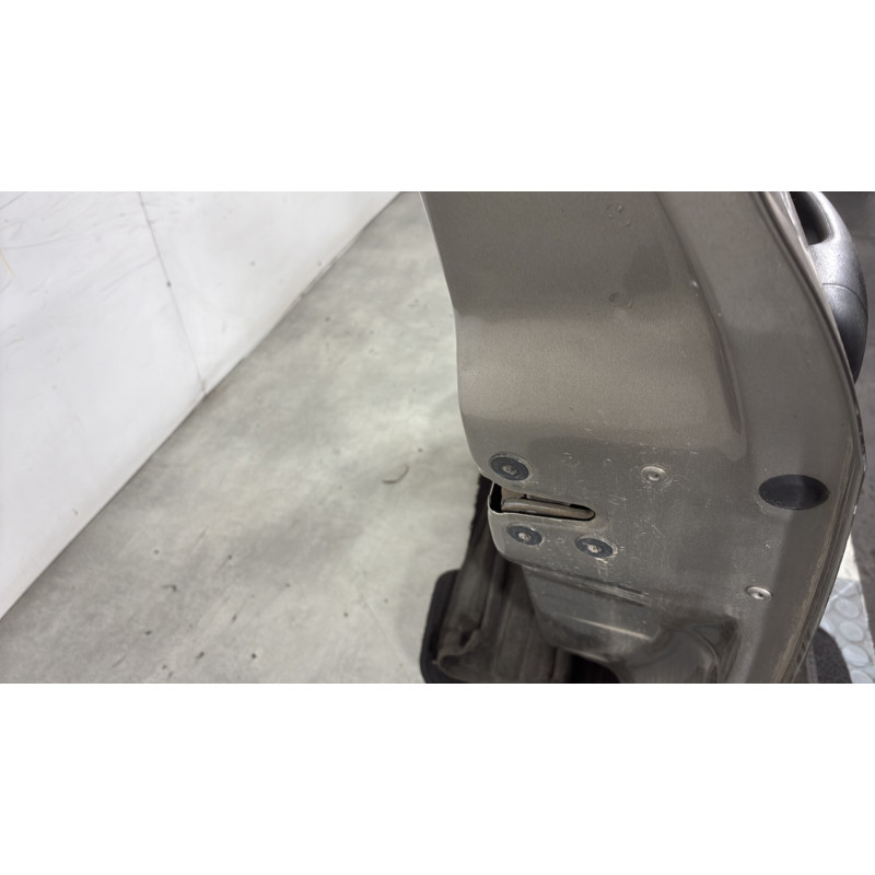 Porte avant droit RENAULT CLIO 3 Photo n°3