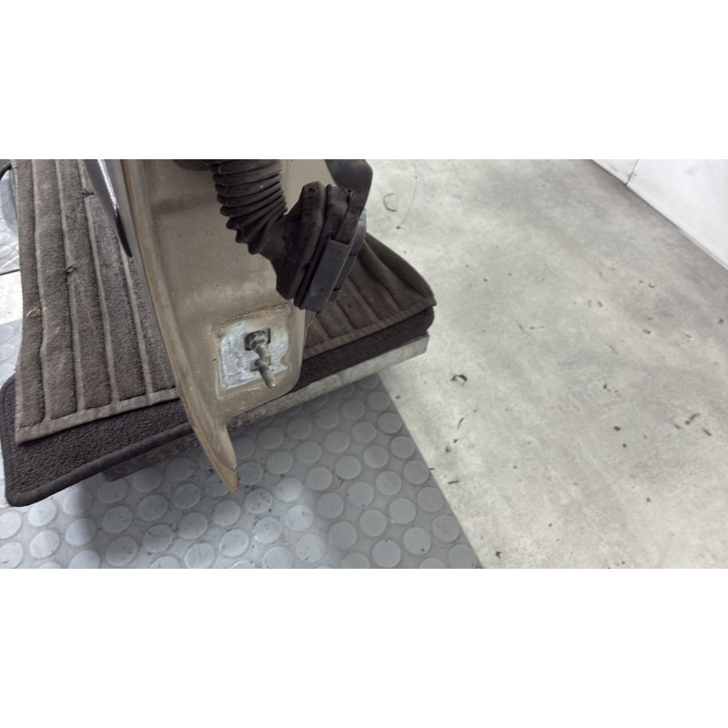 Porte avant droit RENAULT CLIO 3 Photo n°5