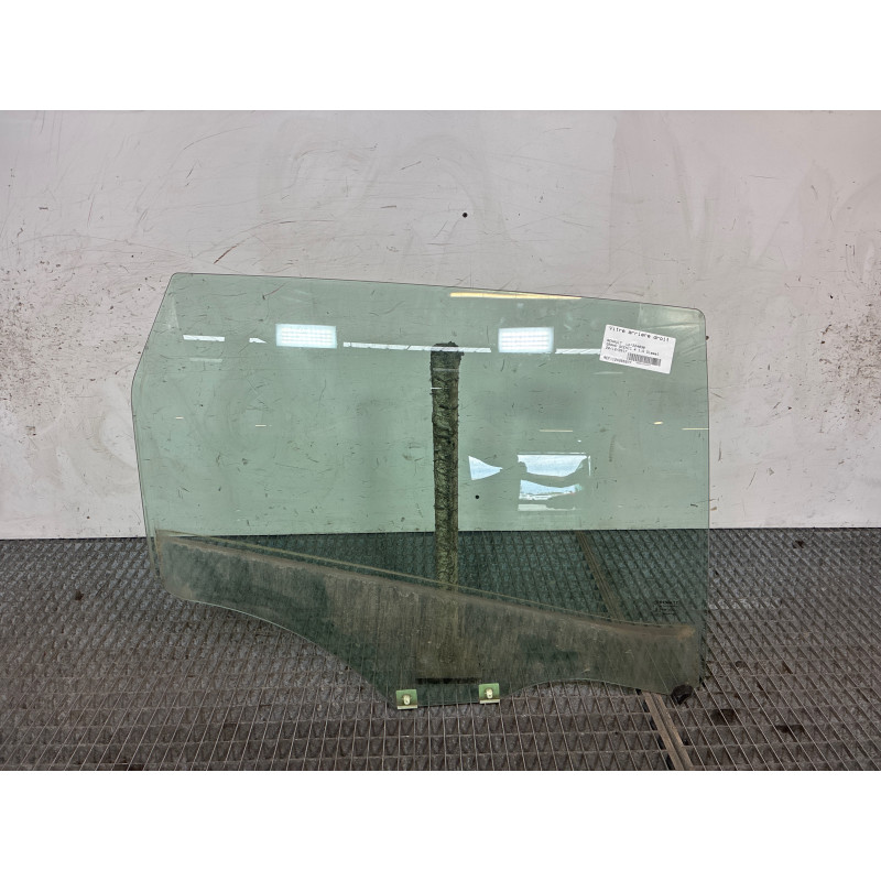 Vitre arriere droit RENAULT GRAND SCENIC 4 Photo n°1