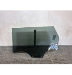 Vitre arriere droit PEUGEOT 5008 2