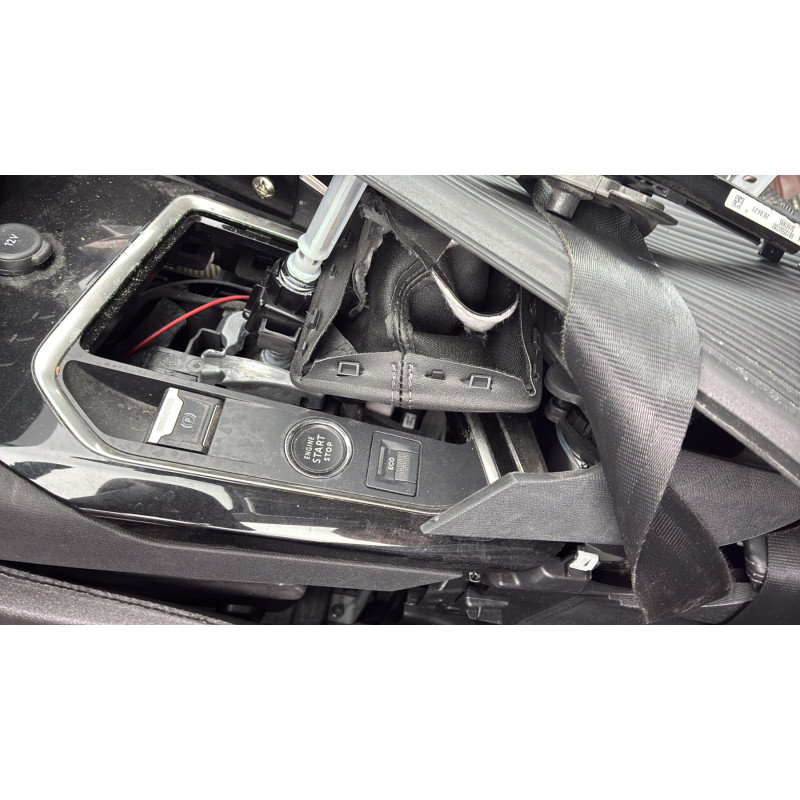 Vitre arriere droit PEUGEOT 5008 2 Photo n°19