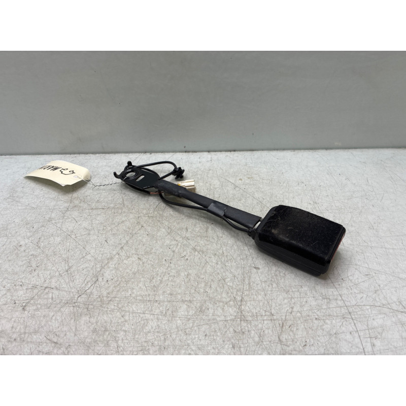 Attache ceinture avant gauche PEUGEOT 308 1 SW Photo n°3