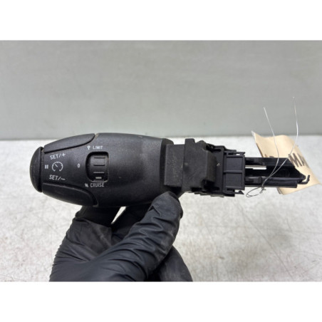 Commande regulateur vitesse PEUGEOT 308 1 SW Photo n°1