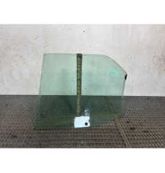 Vitre arriere droit PEUGEOT 405