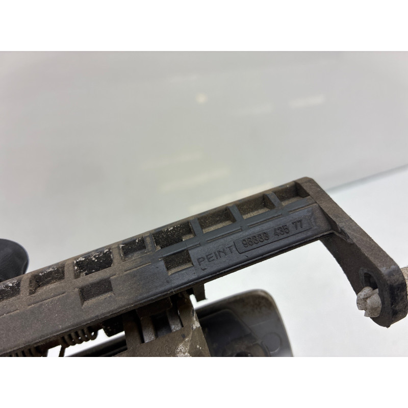 Poignee porte avant droit PEUGEOT 306 Photo n°4