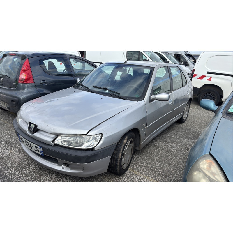 Leve vitre electrique avant droit PEUGEOT 306 Photo n°9
