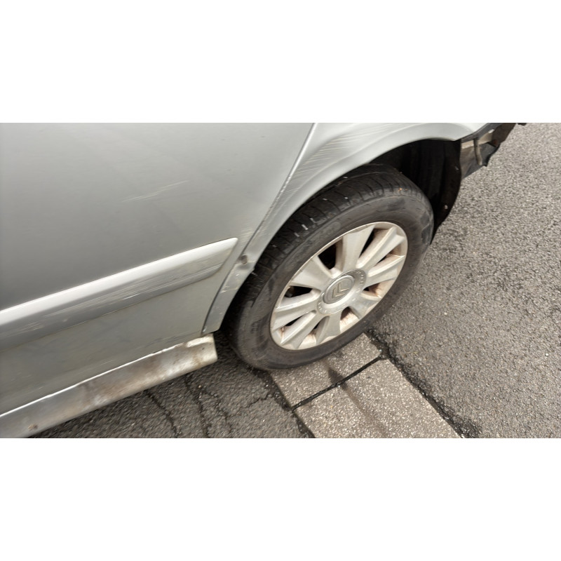 Vitre avant gauche CITROEN C5 1 Photo n°20