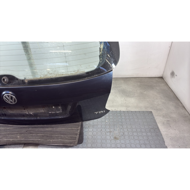 Malle/Hayon arriere VOLKSWAGEN GOLF 5 Photo n°5