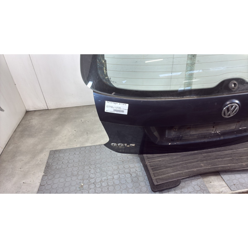 Malle/Hayon arriere VOLKSWAGEN GOLF 5 Photo n°6