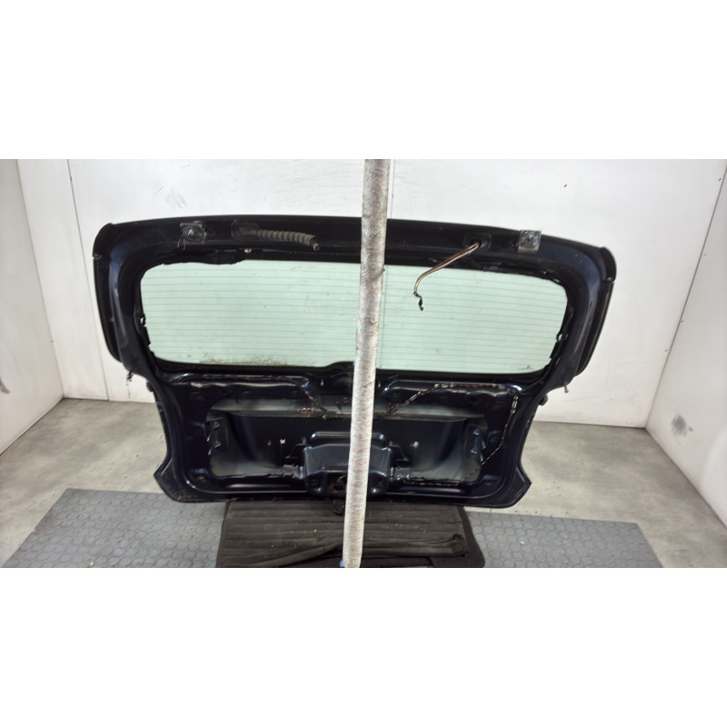 Malle/Hayon arriere VOLKSWAGEN GOLF 5 Photo n°7