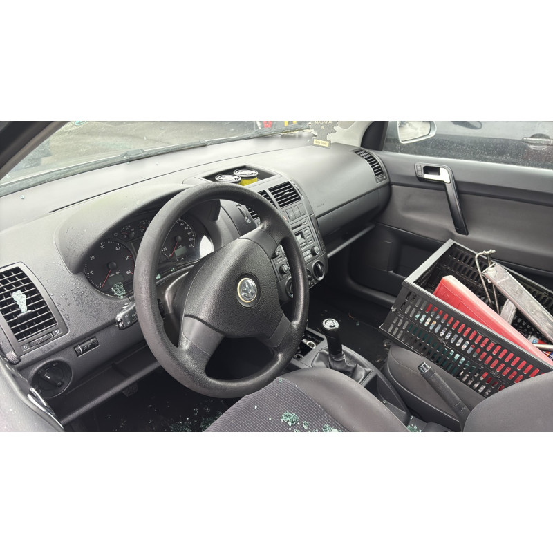 Porte avant droit VOLKSWAGEN POLO 4 Photo n°15