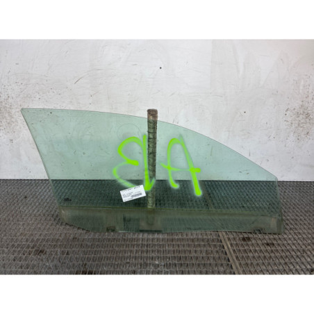 Vitre avant gauche SEAT IBIZA 3