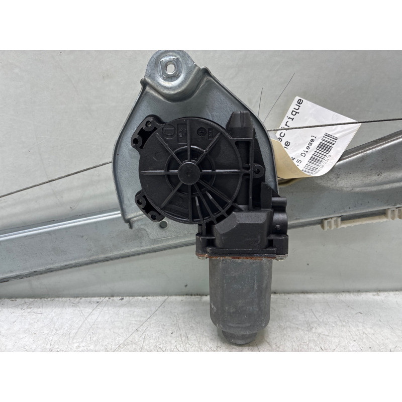 Leve vitre electrique arriere gauche RENAULT CLIO 3 Photo n°7