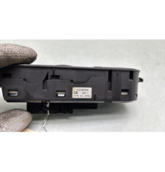 Interrupteur de leve vitre avant gauche OPEL ZAFIRA B