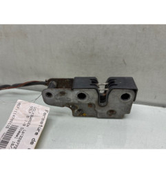 Fermeture de capot VOLKSWAGEN GOLF 5 Photo n°1