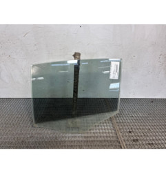 Vitre arriere gauche BMW SERIE 1 E87 Photo n°1