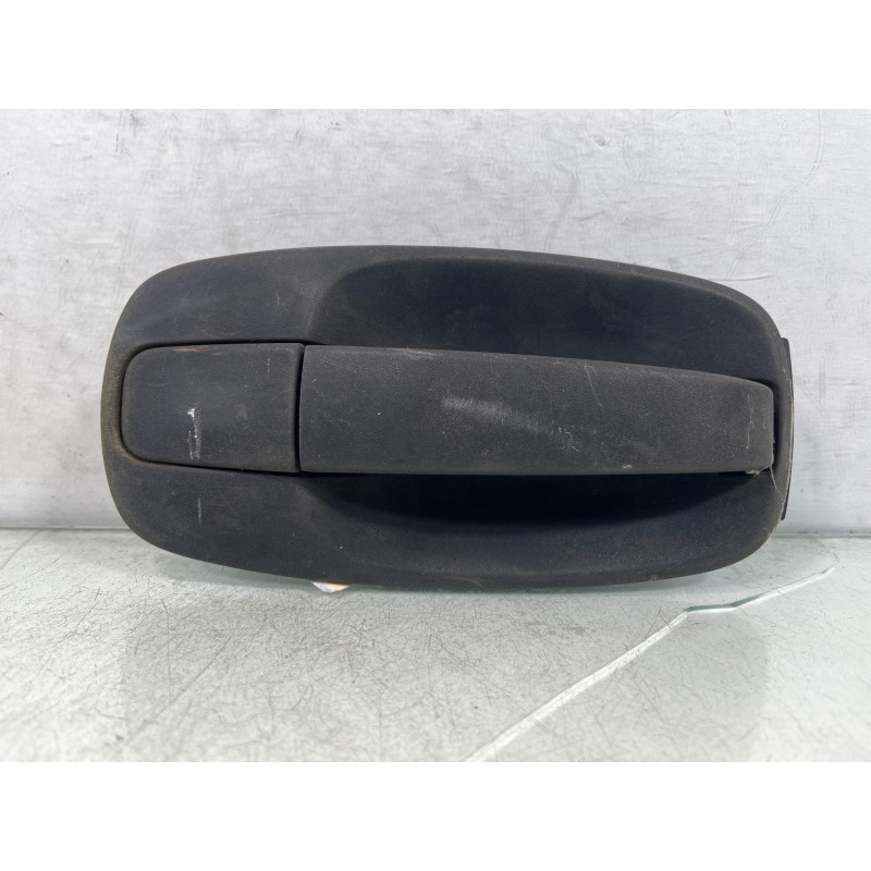 Poignee porte laterale gauche RENAULT TRAFIC 2 Photo n°2
