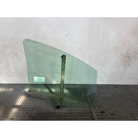 Vitre avant gauche CITROEN C3 2