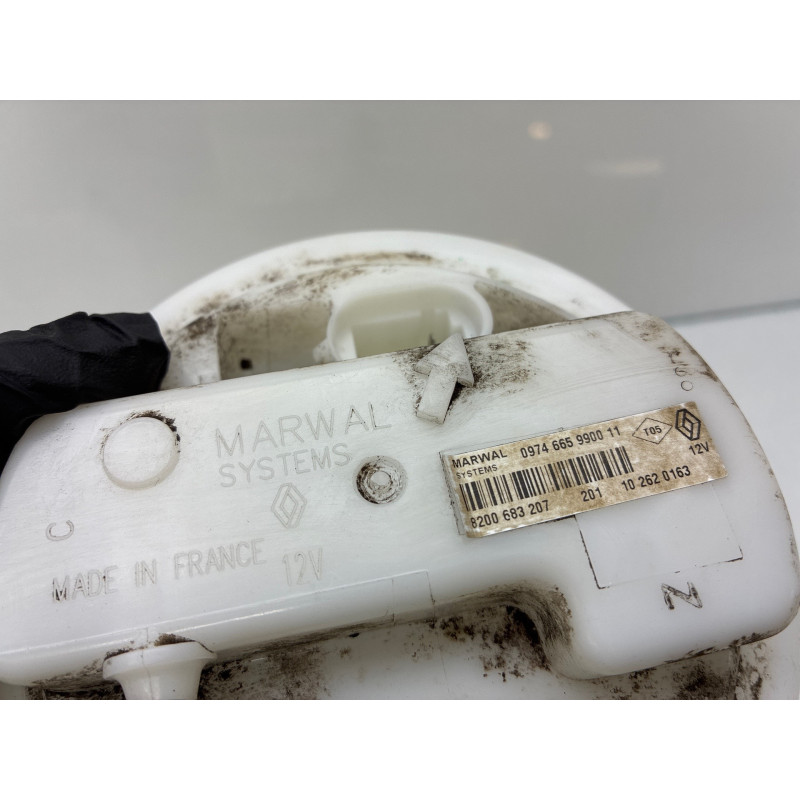 Pompe à carburant RENAULT CLIO 2 CAMPUS Photo n°5