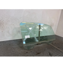 Vitre avant droit PEUGEOT 1007