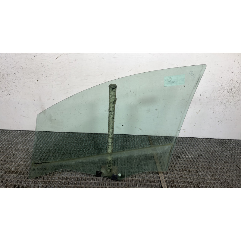 Vitre avant droit RENAULT CLIO 4 Photo n°4