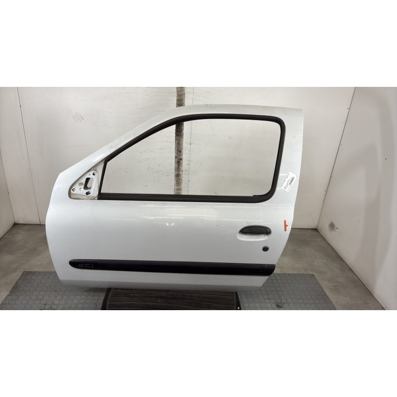 Porte avant gauche RENAULT CLIO 2 Photo n°1