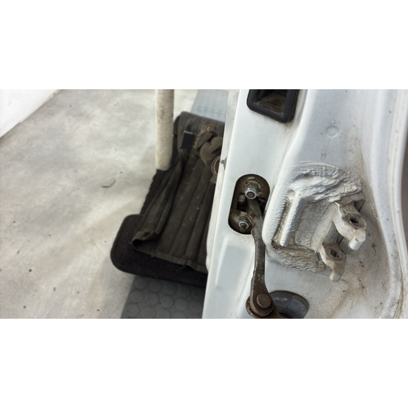 Porte avant gauche RENAULT CLIO 2 Photo n°5