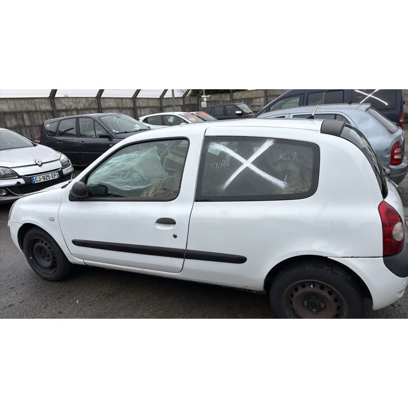 Porte avant gauche RENAULT CLIO 2 Photo n°14