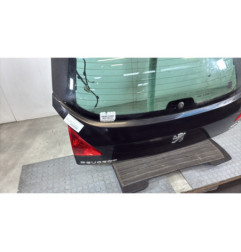 Malle/Hayon arriere PEUGEOT 3008 1