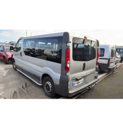 Pare choc arriere OPEL VIVARO 1