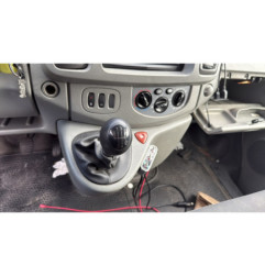 Pare choc arriere OPEL VIVARO 1