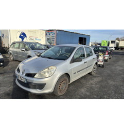 Pare choc avant RENAULT CLIO 3