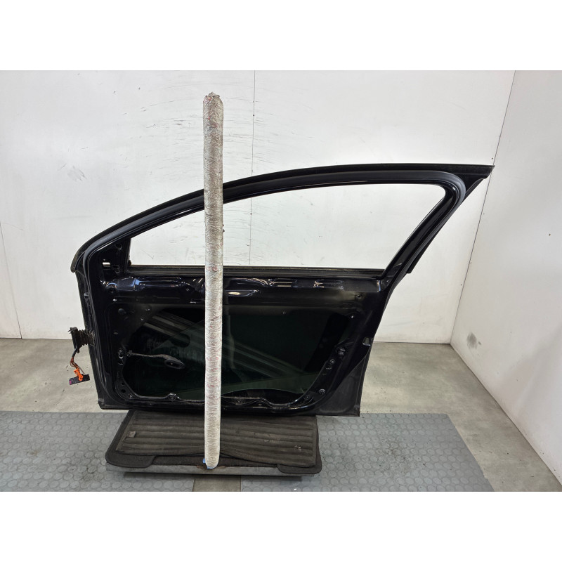 Porte avant droit VOLKSWAGEN PASSAT 6 Photo n°2