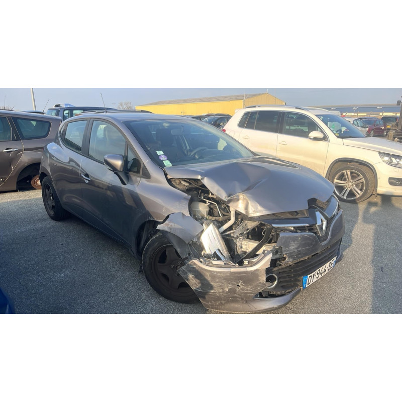 Pare choc arriere RENAULT CLIO 4 Photo n°15