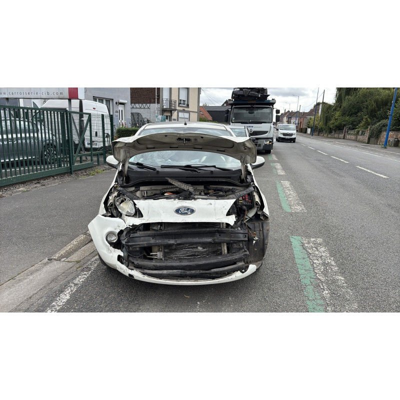 Renfort pare choc arriere (traverse) FORD KA 2 Photo n°4