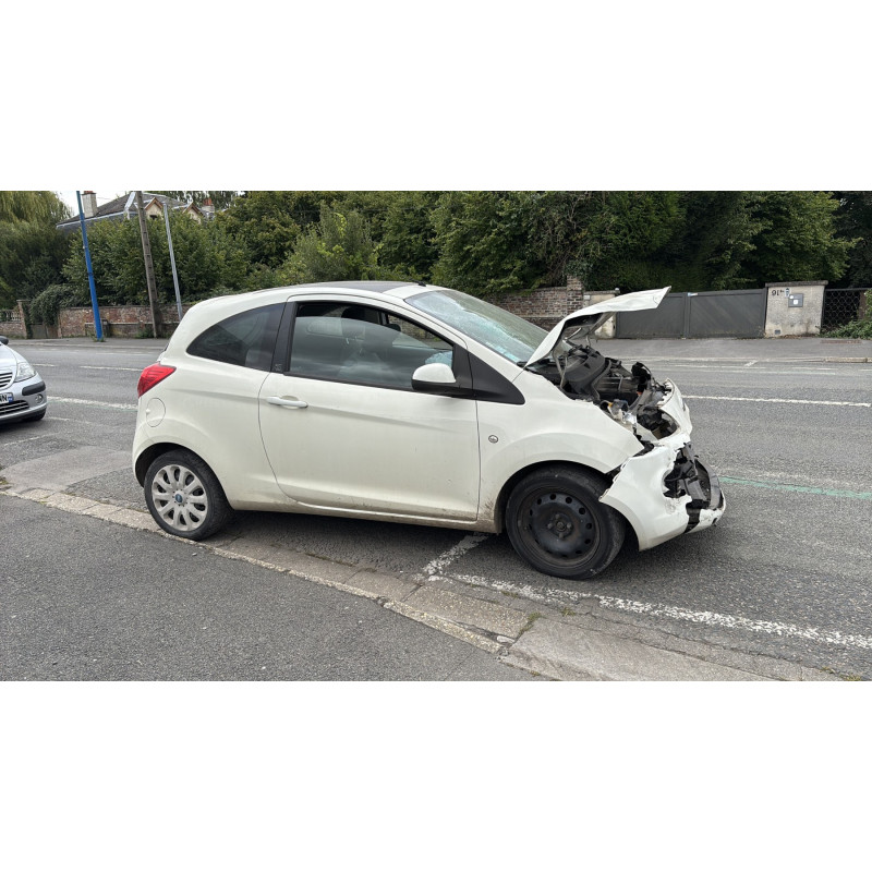 Renfort pare choc arriere (traverse) FORD KA 2 Photo n°5