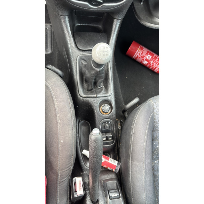 Pare choc arriere PEUGEOT 206 Photo n°20