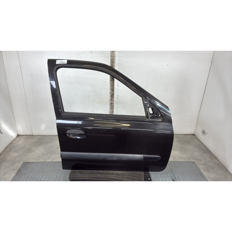 Porte avant droit RENAULT CLIO 2 CAMPUS Photo n°1