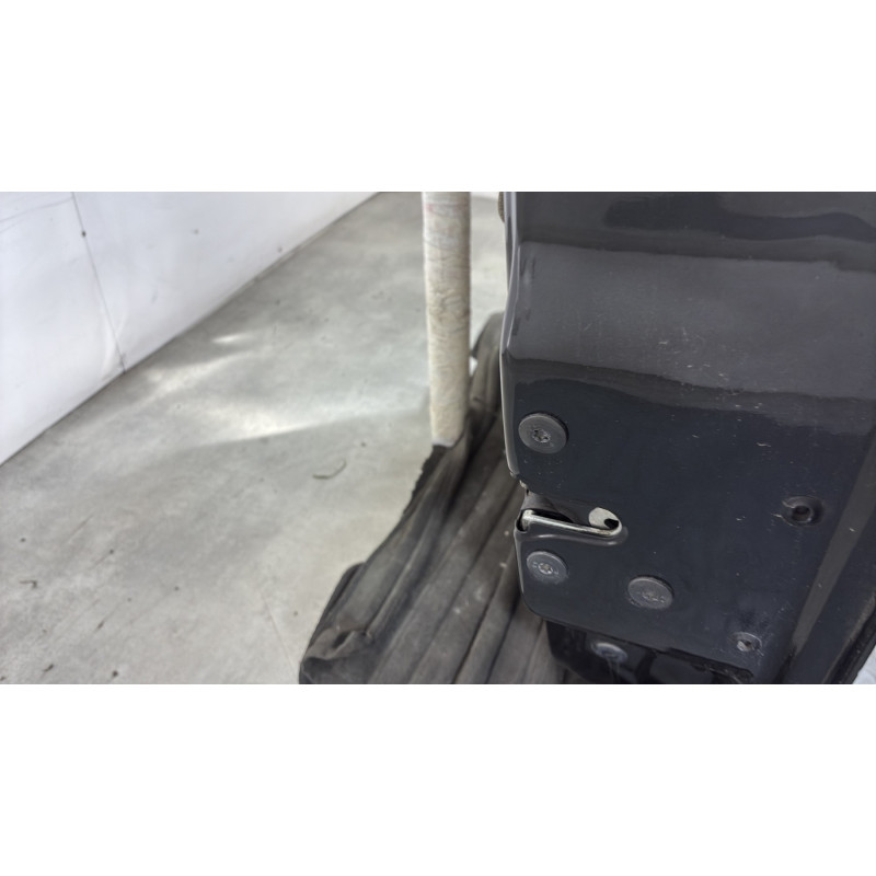 Porte avant droit RENAULT CLIO 2 CAMPUS Photo n°5