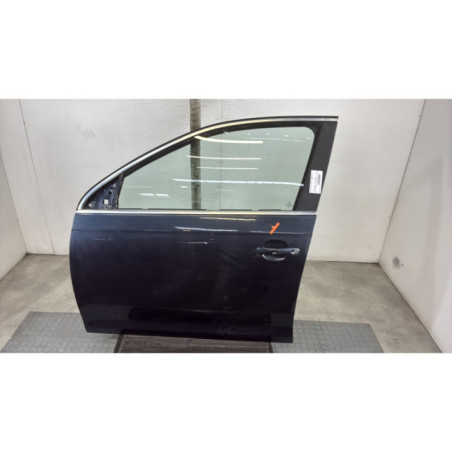 Porte avant gauche VOLKSWAGEN GOLF 5 Photo n°1