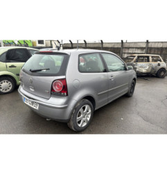 Aile avant droit VOLKSWAGEN POLO 4