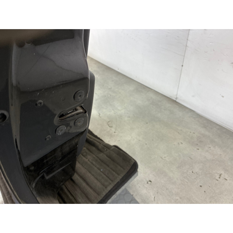Porte avant gauche RENAULT CLIO 3 Photo n°3