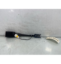 Attache ceinture avant gauche PEUGEOT 5008 1